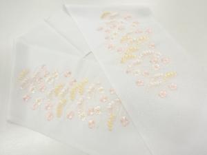 松に花模様刺繍半衿